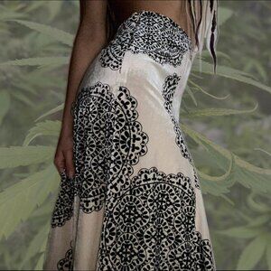 Lolita Monocrome Velveteen / Velour Mandala Maxi Skirt - 10 / M